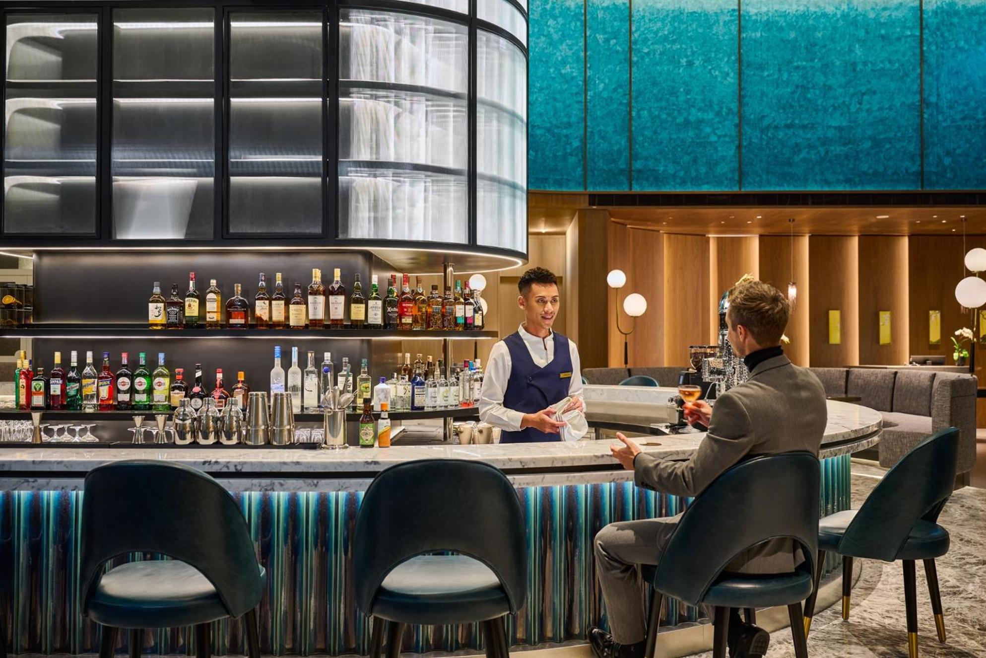 Intercontinental Kaohsiung By Ihg Hotel ภายนอก รูปภาพ The bar at the new lounge