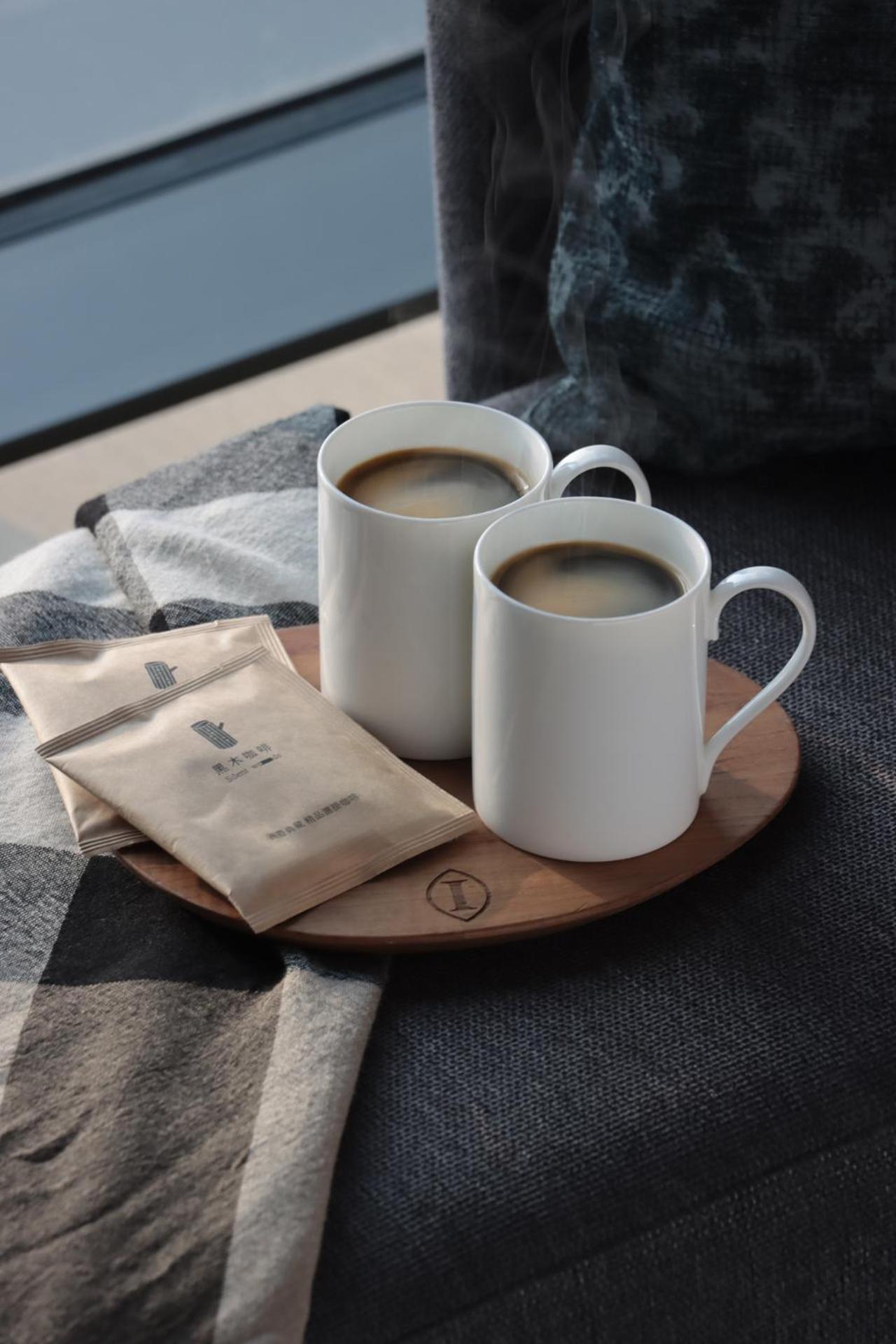 Intercontinental Kaohsiung By Ihg Hotel ภายนอก รูปภาพ Instant coffee